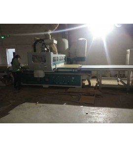 全自動數(shù)控下料流水線